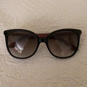 Gucci sunglasses